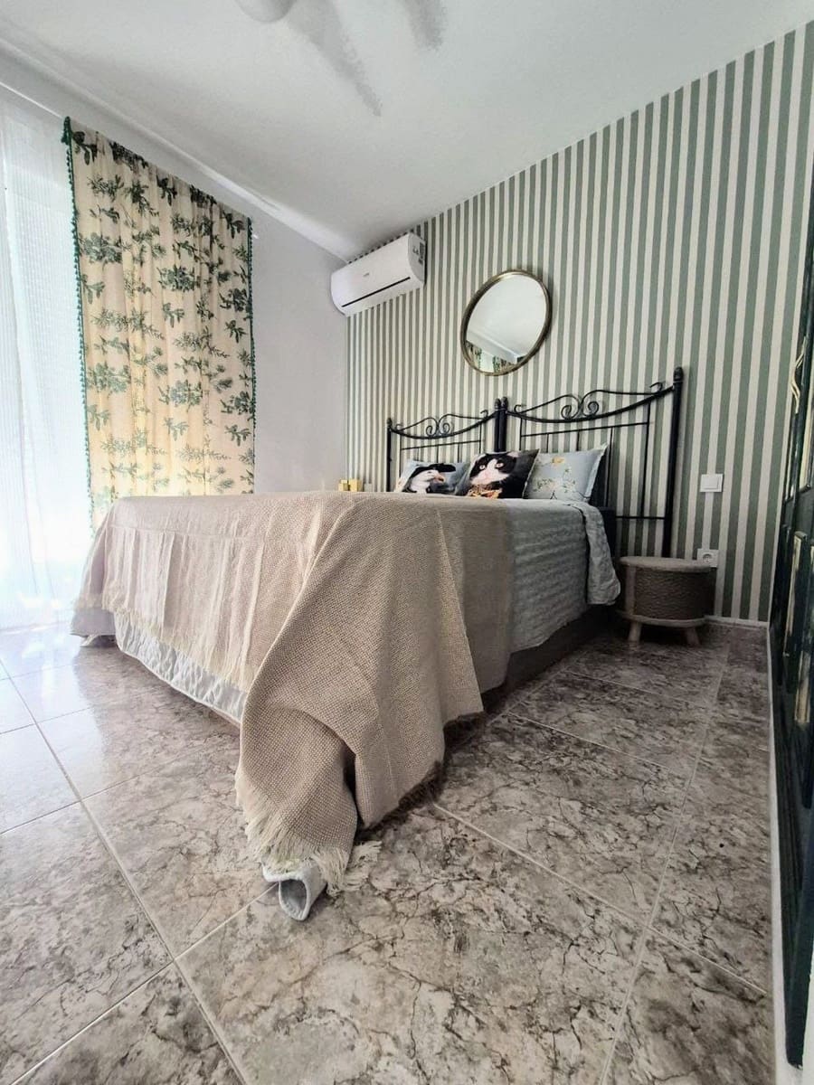 2 bedroom Townhouse for sale in Los Nietos with garage - € 185,000 (Ref: 9419537)