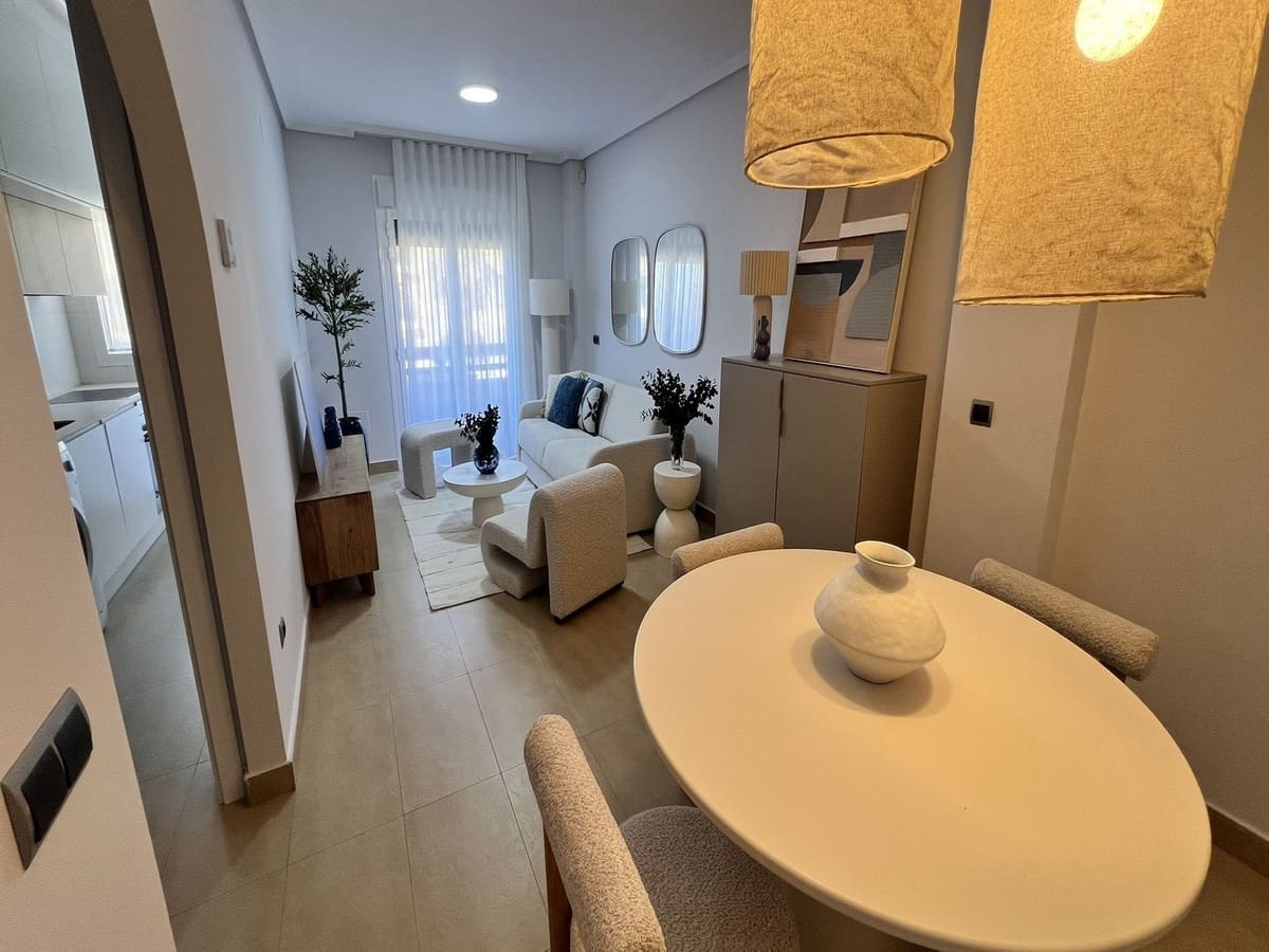 Apartamento de 1 habitación en Los Alcázares en venta con piscina garaje - 127.500 € (Ref: 9422249)