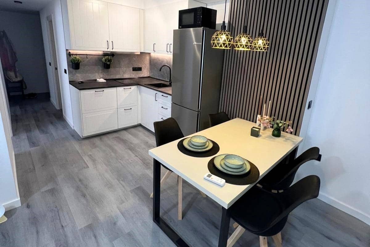 2 sovrum Lägenhet till salu i Torrevieja - 199 900 € (Ref: 9422258)