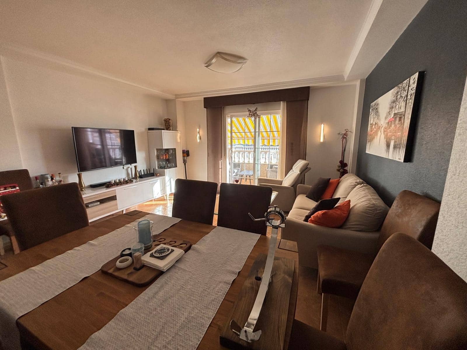 3 makuuhuone Huoneisto myytävänä paikassa Torrevieja - 235 000 € (Ref: 9424398)