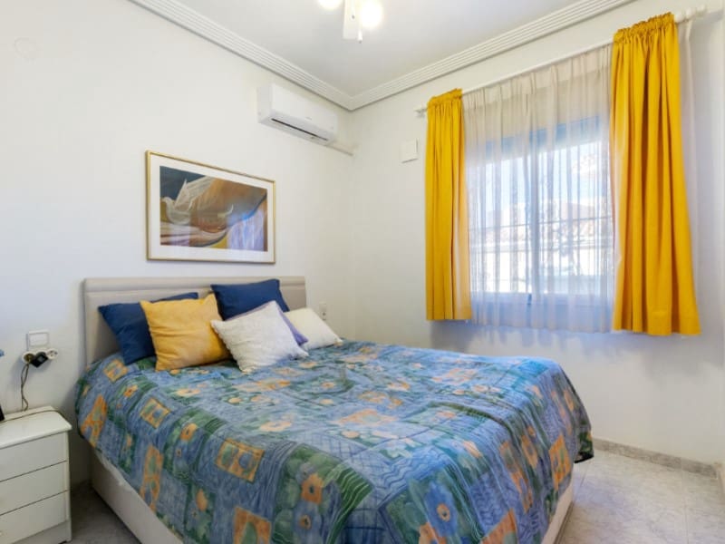 3 sovrum Villa till salu i Torrevieja - 335 950 € (Ref: 9424400)