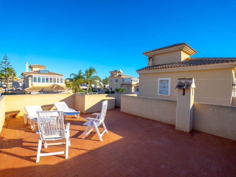 3 sovrum Villa till salu i Torrevieja - 335 950 € (Ref: 9424400)