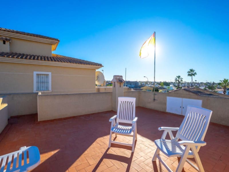 3 sovrum Villa till salu i Torrevieja - 335 950 € (Ref: 9424400)