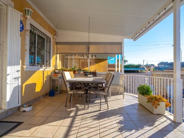 3 sovrum Villa till salu i El Chaparral, Torrevieja - 335 950 € (Ref: 9424400)