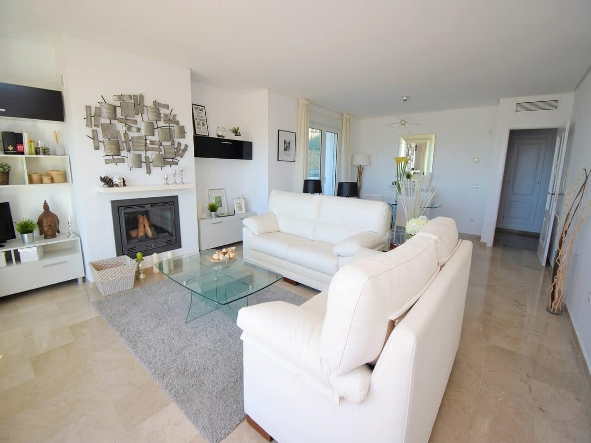 3 bedroom Apartment for sale in Benalmadena Costa with pool - € 475,000 (Ref: 9427055)
