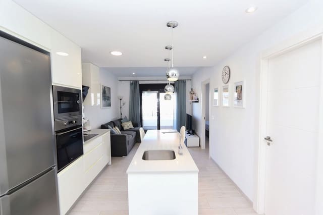 2 makuuhuone Huoneisto myytävänä paikassa San Pedro del Pinatar mukana uima-altaan 
autotalli - 259 995 € (Ref: 9427056)