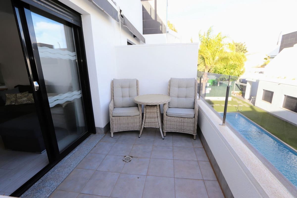 Apartamento de 2 habitaciones en San Pedro del Pinatar en venta con piscina garaje - 249.995 € (Ref: 9427056)
