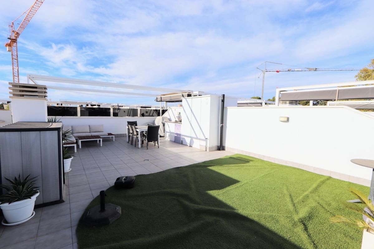 Apartamento de 2 habitaciones en San Pedro del Pinatar en venta con piscina garaje - 249.995 € (Ref: 9427056)