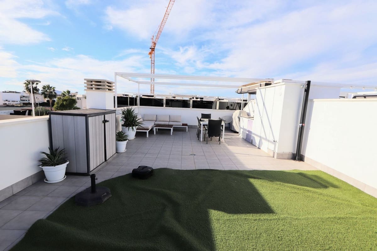 Apartamento de 2 habitaciones en San Pedro del Pinatar en venta con piscina garaje - 249.995 € (Ref: 9427056)