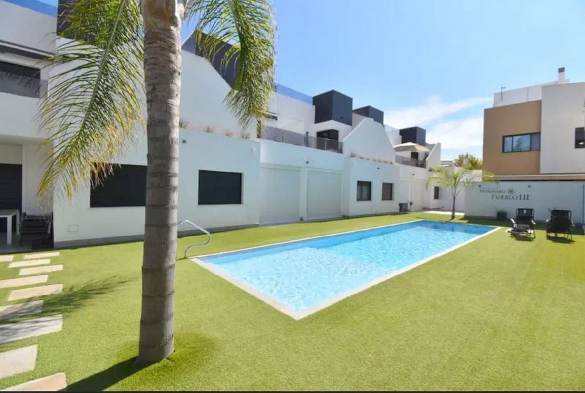 2 quarto Apartamento para venda em San Pedro del Pinatar com piscina garagem - 249 995 € (Ref: 9427056)