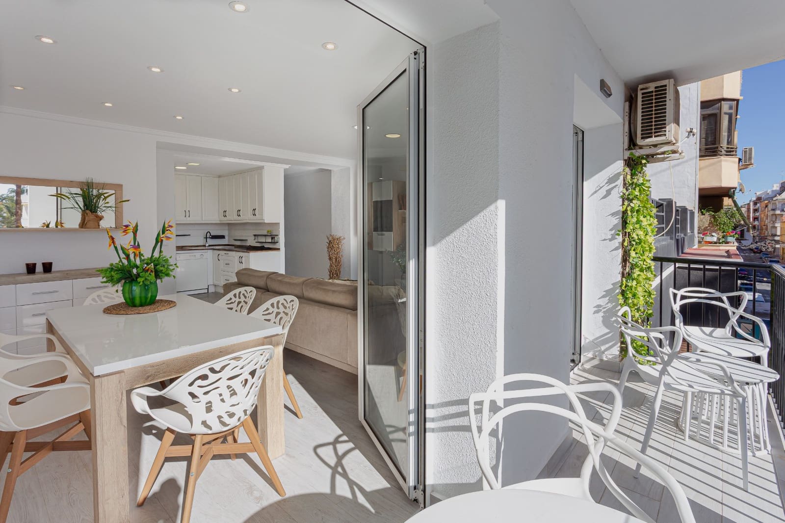 2 makuuhuone Huoneisto myytävänä paikassa Torrevieja - 265 000 € (Ref: 9427066)