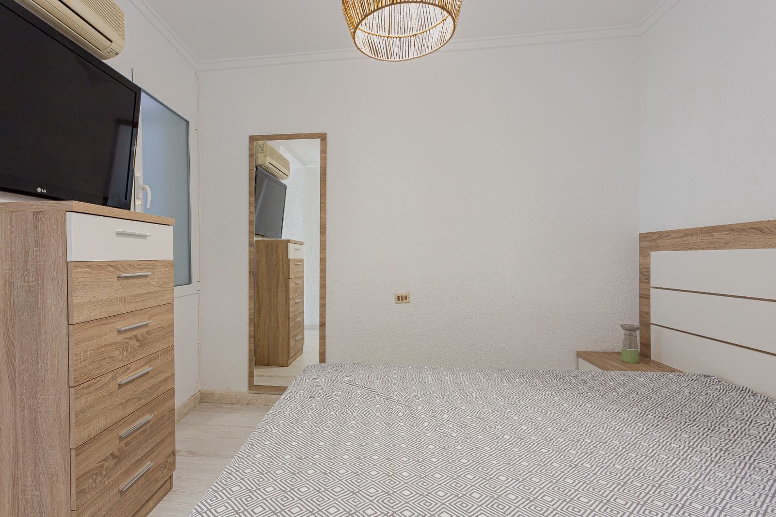 2 makuuhuone Huoneisto myytävänä paikassa Torrevieja - 265 000 € (Ref: 9427066)