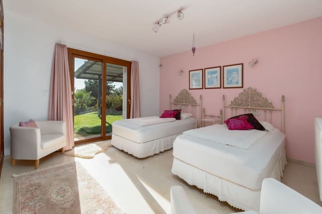 5 makuuhuone Huvila myytävänä paikassa Mijas pueblo, Mijas mukana uima-altaan 
autotalli - 1 499 000 € (Ref: 9427068)