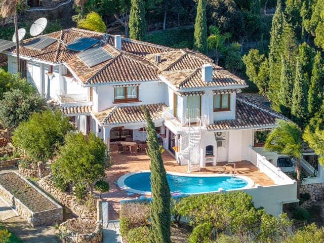 5 makuuhuone Huvila myytävänä paikassa Mijas pueblo, Mijas mukana uima-altaan 
autotalli - 1 499 000 € (Ref: 9427068)