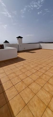 2 soveværelse Lejlighed til salg i Corralejo, La Oliva med swimmingpool garage - € 279.000 (Ref: 9431291)