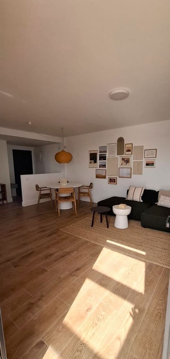 2 bedroom Apartment for sale in Corralejo with pool garage - € 279,000 (Ref: 9431291)