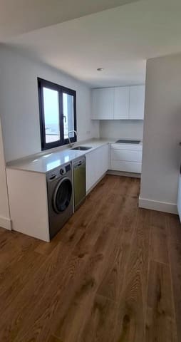 2 soveværelse Lejlighed til salg i Corralejo, La Oliva med swimmingpool garage - € 279.000 (Ref: 9431291)