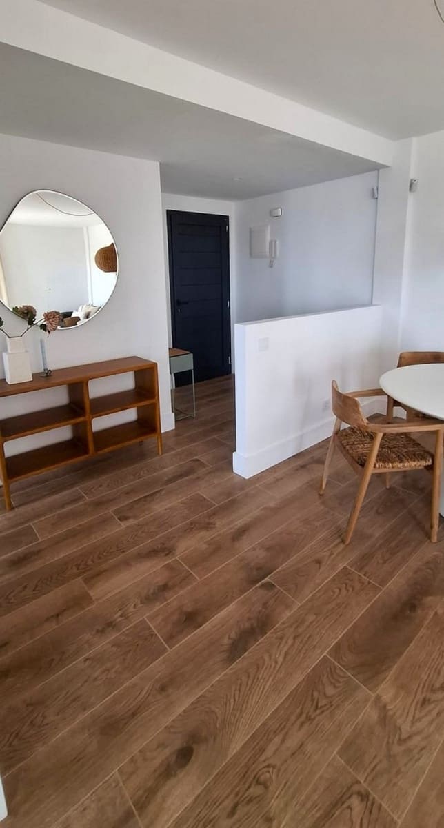2 bedroom Apartment for sale in Corralejo with pool garage - € 279,000 (Ref: 9431291)