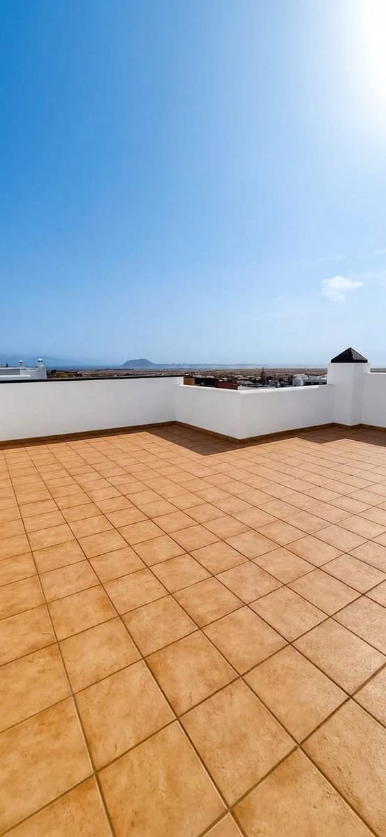 2 bedroom Apartment for sale in La Oliva with pool garage - € 275,500 (Ref: 9431291)