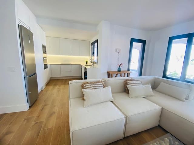 3 soveværelse Lejlighed til salg i Corralejo, La Oliva med swimmingpool garage - € 305.000 (Ref: 9431292)