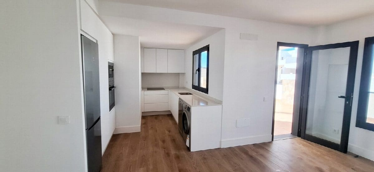 3 bedroom Apartment for sale in La Oliva with pool garage - € 340,000 (Ref: 9431292)