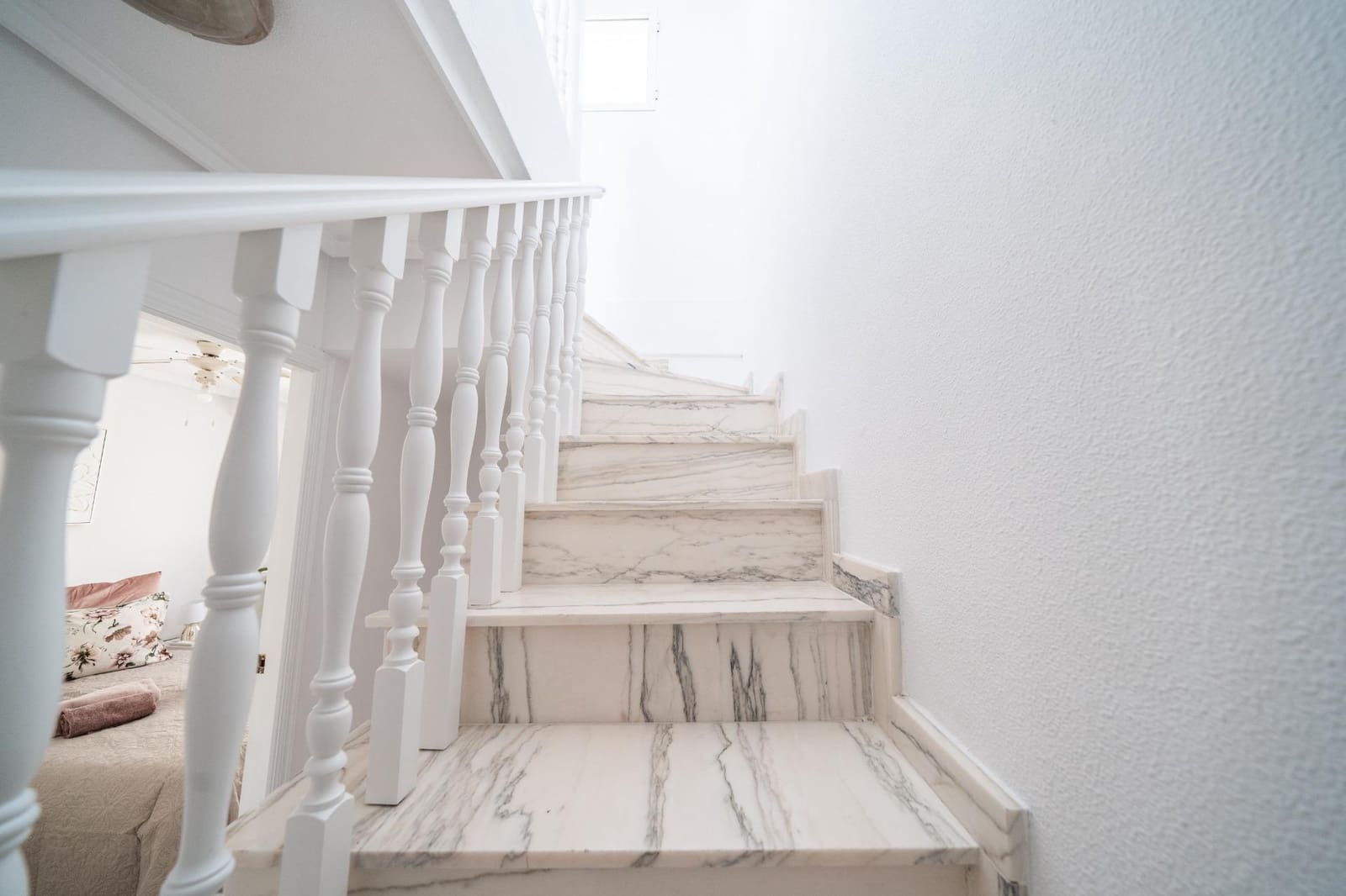 4 sypialnia Dom blizniak na sprzedaż w Orihuela Costa z basenem - 243 000 € (Ref: 9431300)