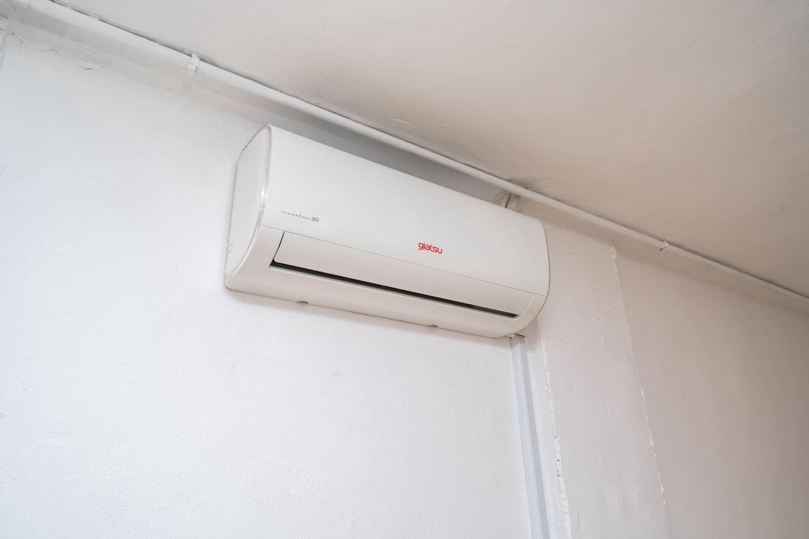 4 sypialnia Dom blizniak na sprzedaż w Orihuela Costa z basenem - 243 000 € (Ref: 9431300)