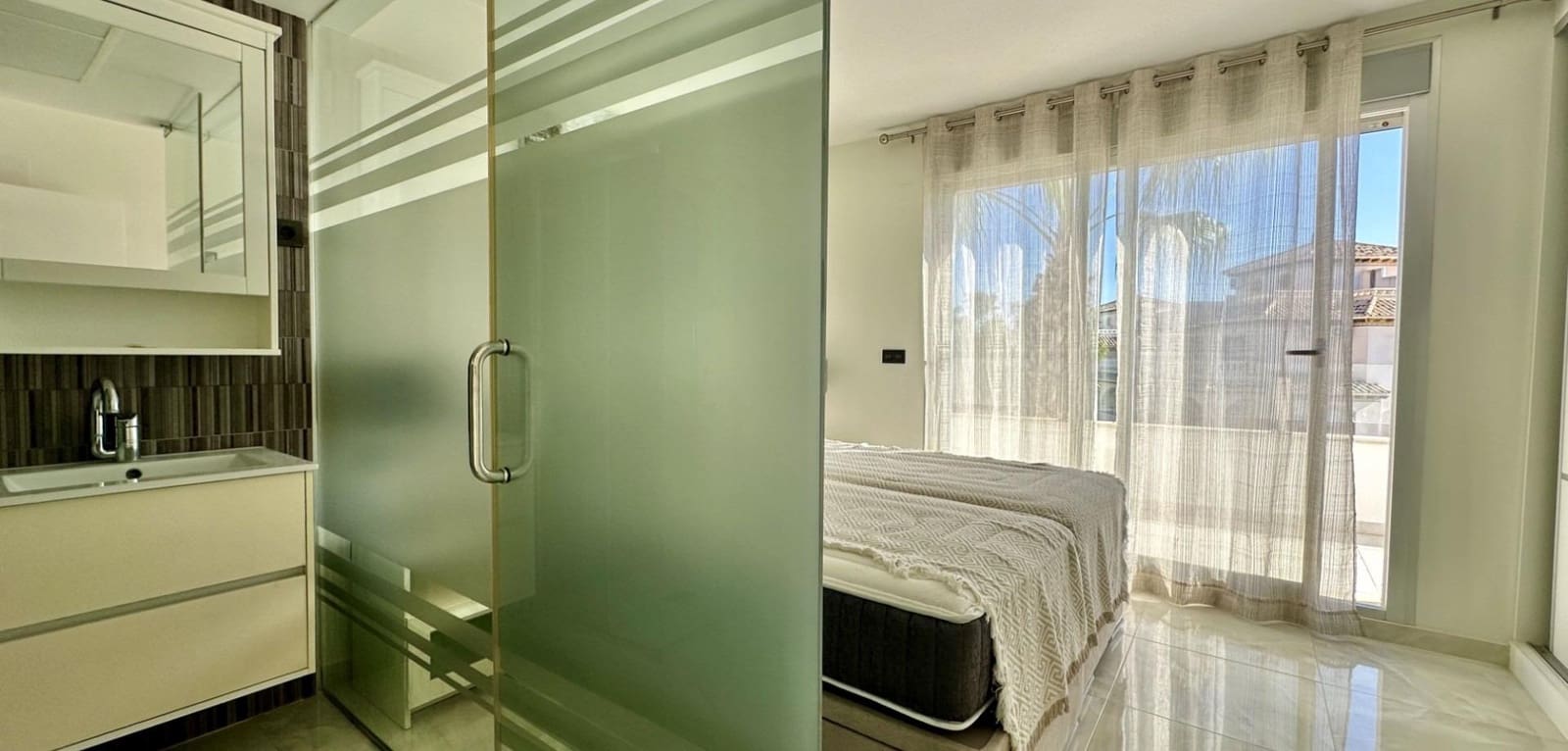 3 quarto Moradia para venda em Orihuela Costa com piscina - 389 000 € (Ref: 9431301)