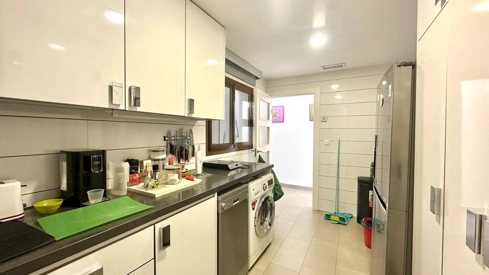 3 quarto Apartamento para venda em Torrevieja - 220 000 € (Ref: 9431305)
