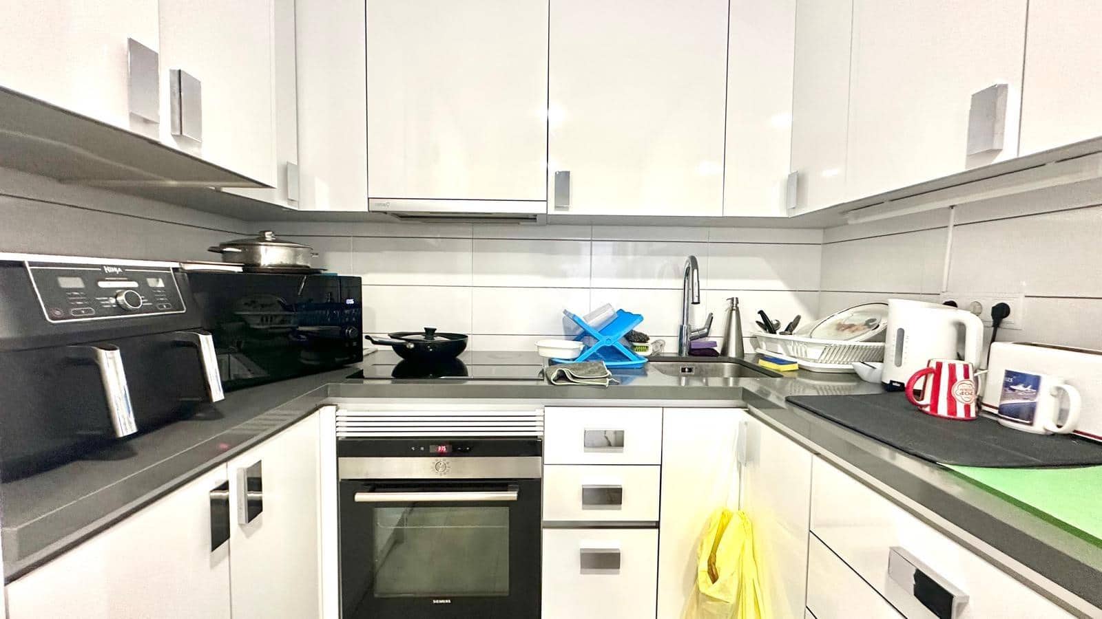 3 quarto Apartamento para venda em Torrevieja - 220 000 € (Ref: 9431305)