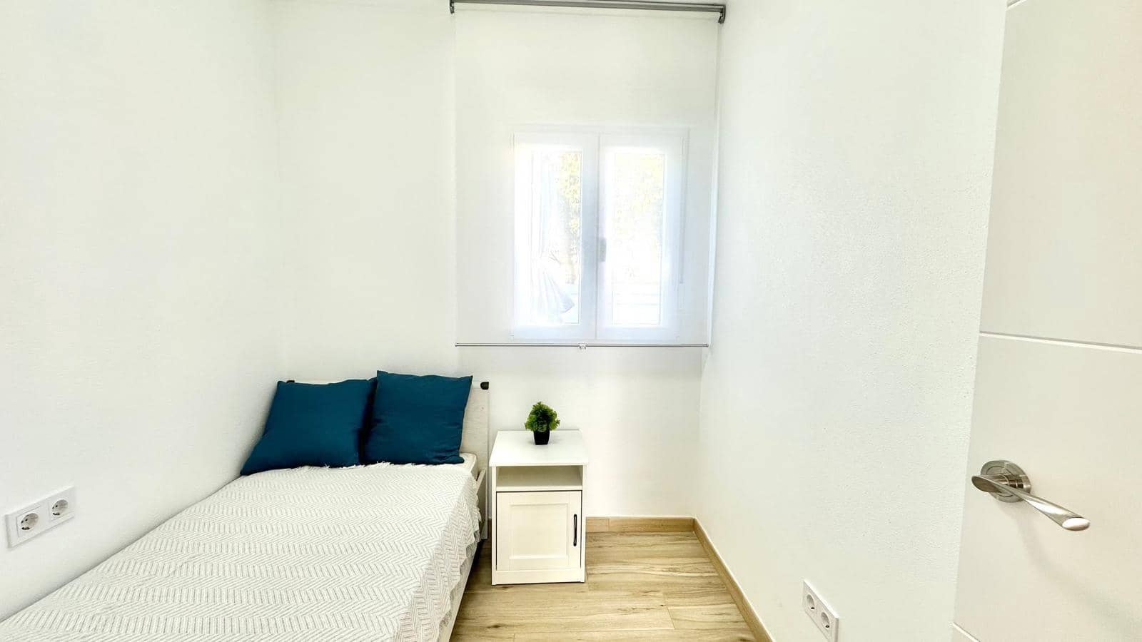 3 soveværelse Byhus til salg i Torrevieja med swimmingpool - € 249.900 (Ref: 9431306)