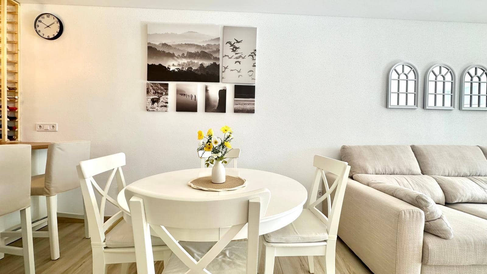 3 soveværelse Byhus til salg i Torrevieja med swimmingpool - € 249.900 (Ref: 9431306)