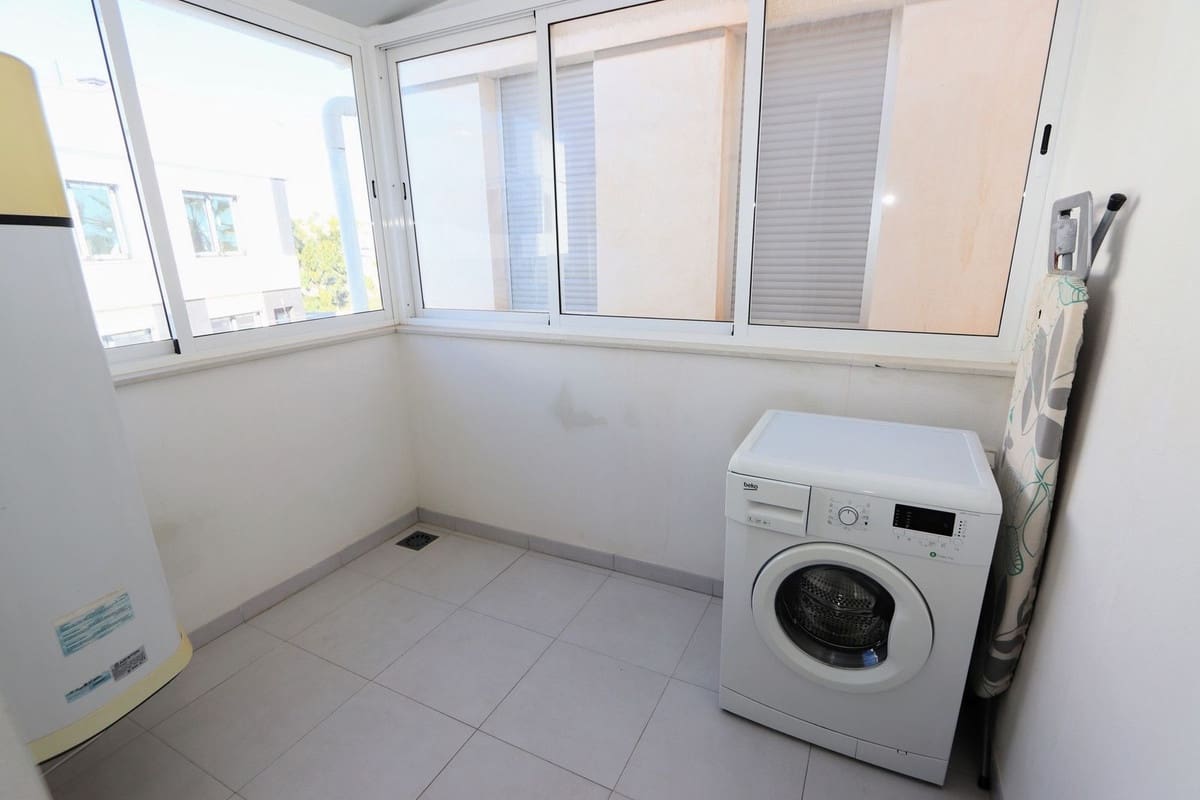 3 bedroom Villa for sale in Orihuela Costa with pool garage - € 389,000 (Ref: 9431849)