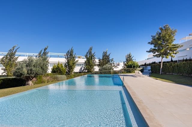 3 quarto Apartamento para venda em Parque de las Naciones, Torrevieja com piscina garagem - 340 000 € (Ref: 9433292)