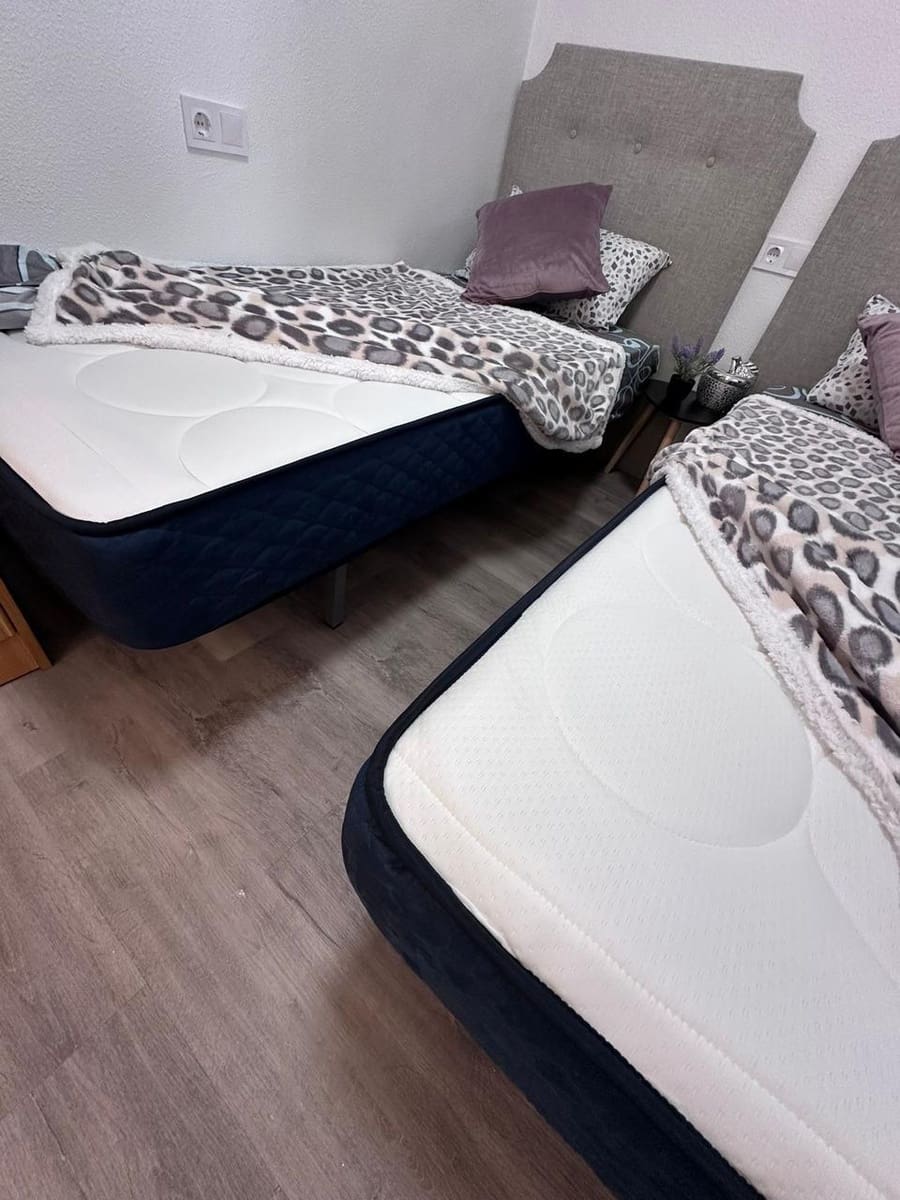 2 soveværelse Lejlighed til salg i Torrevieja med swimmingpool - € 182.000 (Ref: 9437090)