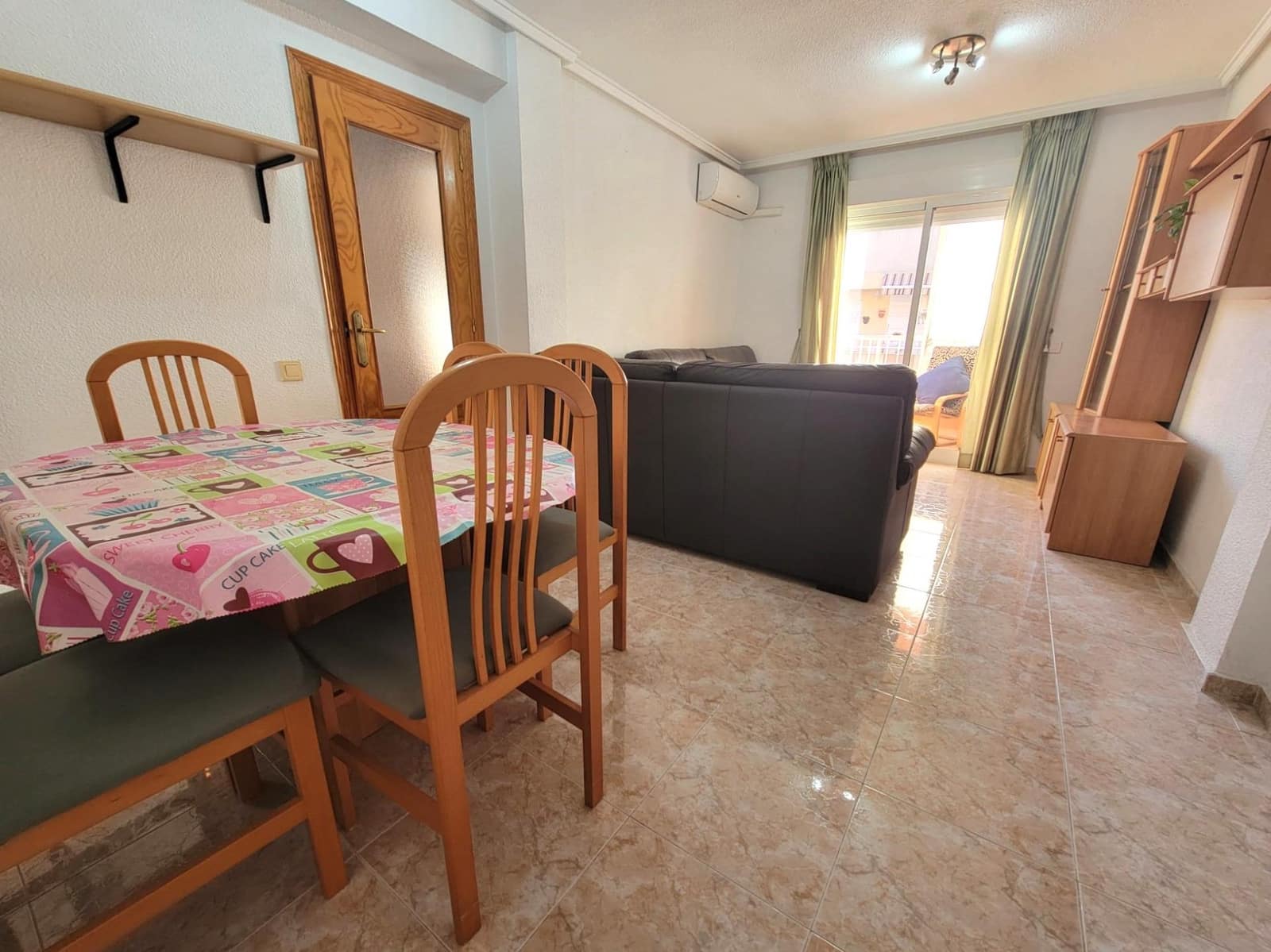 3 soveværelse Penthouse til salg i Torrevieja - € 189.000 (Ref: 9437091)