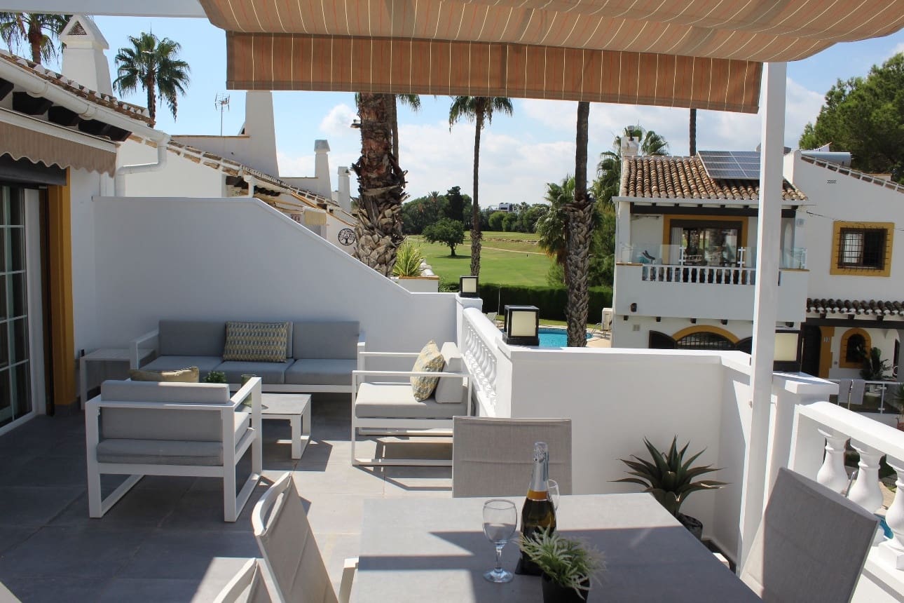 3 bedroom Villa for sale in Orihuela Costa with pool garage - € 329,990 (Ref: 9437093)