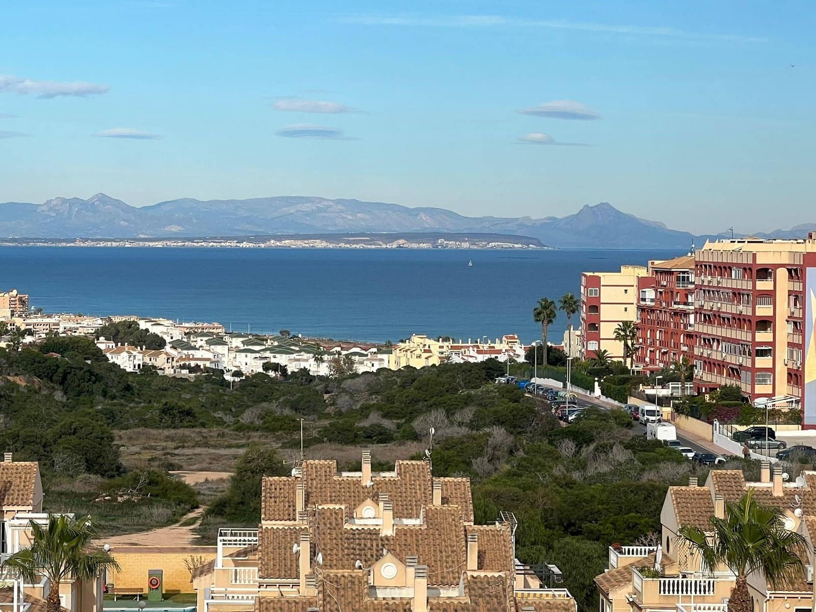 2 bedroom Townhouse for sale in Torrevieja with pool - € 195,999 (Ref: 9441374)