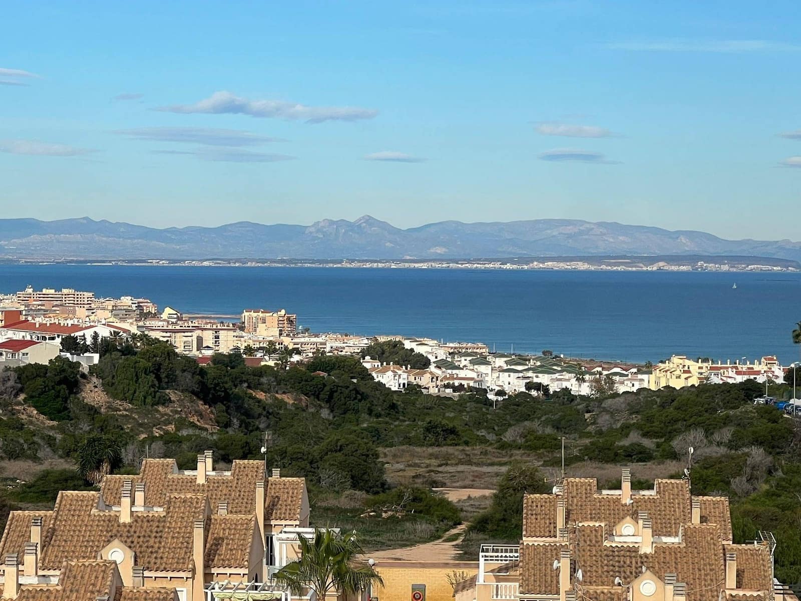 2 bedroom Townhouse for sale in Torrevieja with pool - € 195,999 (Ref: 9441374)