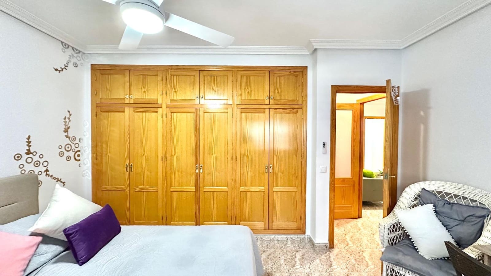 2 Zimmer Apartment zu verkaufen in Torrevieja - 154.900 € (Ref: 9441376)