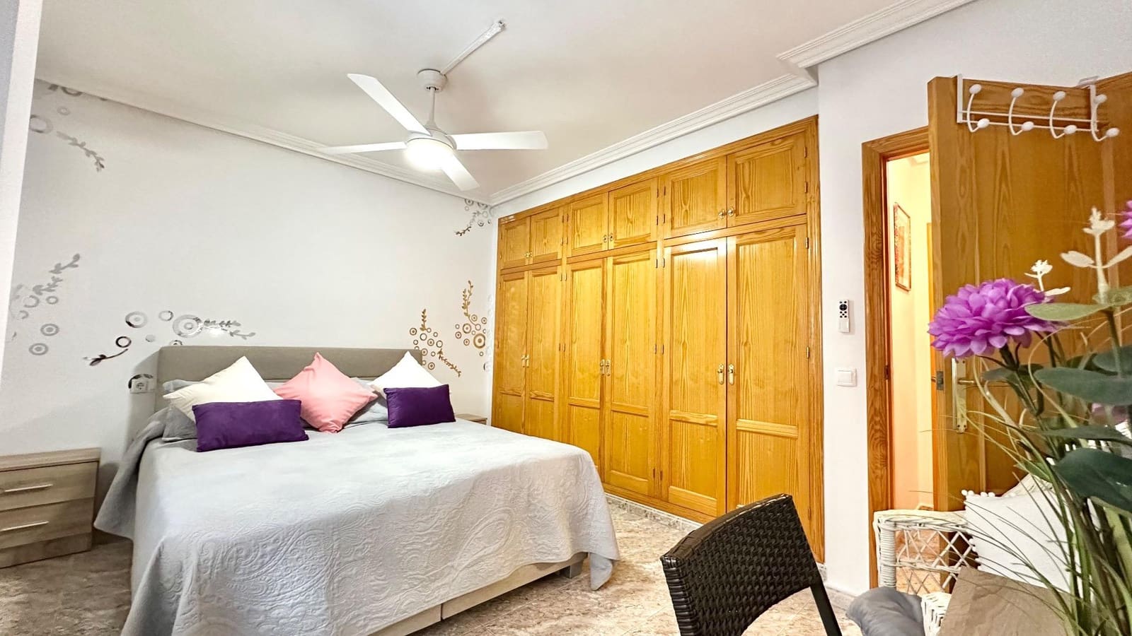 2 Zimmer Apartment zu verkaufen in Torrevieja - 154.900 € (Ref: 9441376)