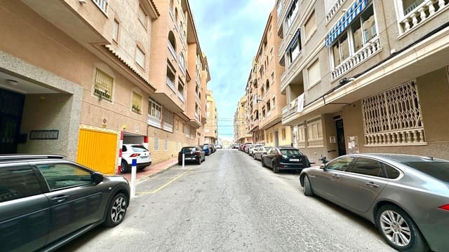 2 chambre Appartement à vendre à Avenida Habaneras - Curva de Palangre, Torrevieja - 154 900 € (Ref: 9441376)