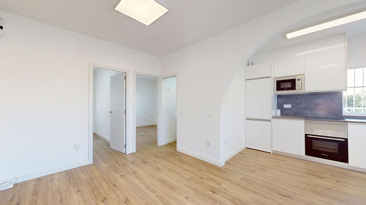 2 bedroom Bungalow for sale in Villamartin - € 199,000 (Ref: 9446205)