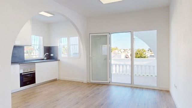 2 soveværelse Bungalow til salg i Villamartin, Orihuela - € 199.000 (Ref: 9446205)