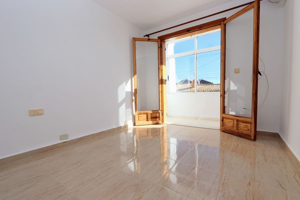 2 sypialnia Dom na sprzedaż w Los Balcones z basenem - 160 000 € (Ref: 9446206)