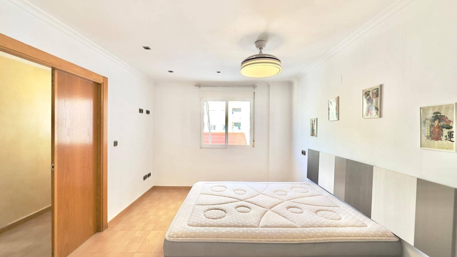 Apartamento de 3 habitaciones en Torrevieja en venta - 209.900 € (Ref: 9448693)