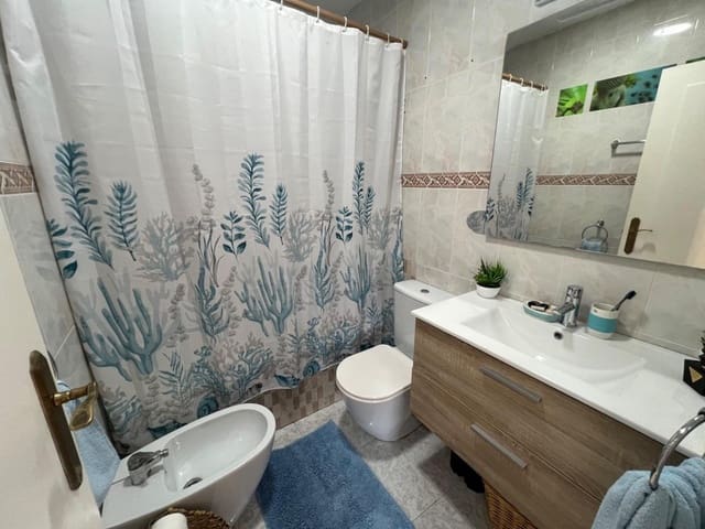 4 bedroom Townhouse for sale in Nueva Torrevieja, Torrevieja with pool - € 248,000 (Ref: 9448694)