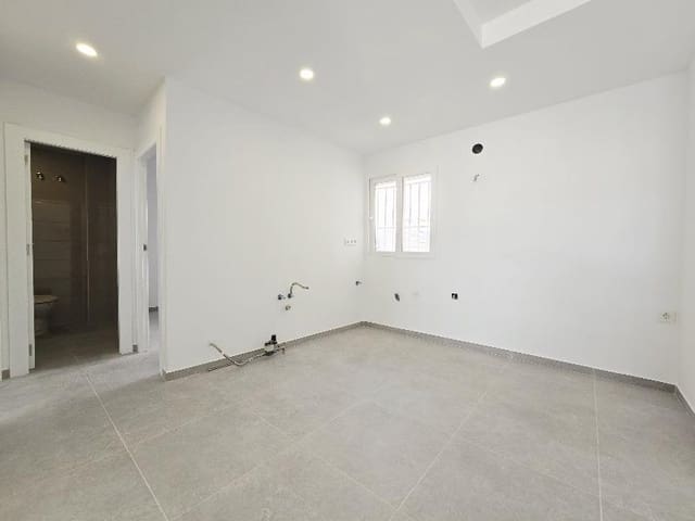 2 camera da letto Attico in vendita in Las Piscinas Naturales, Torrevieja - 234.000 € (Rif: 9448696)