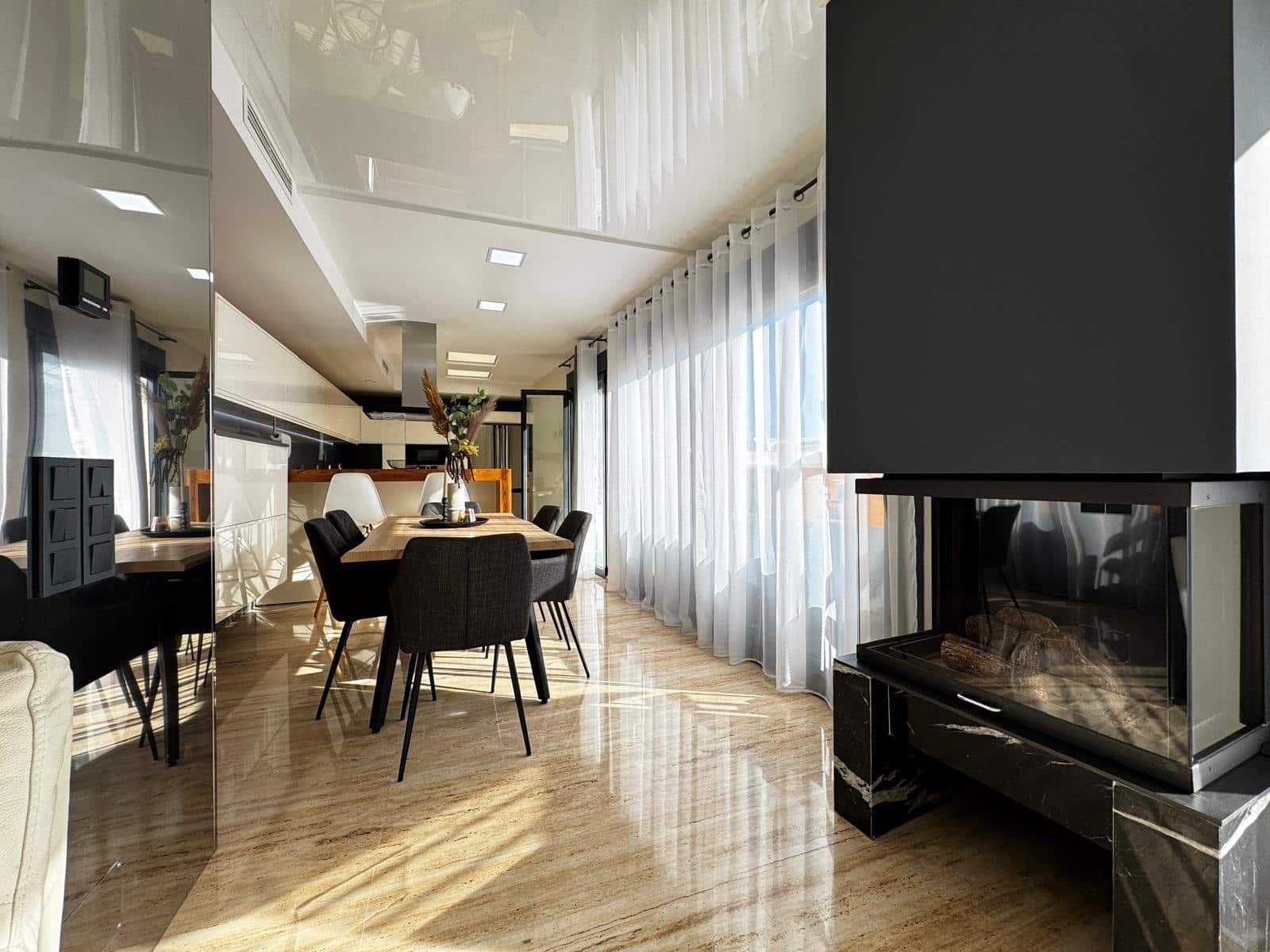 4 soverom Penthouse til salgs i Torrevieja med svømmebasseng - € 529 900 (Ref: 9448698)