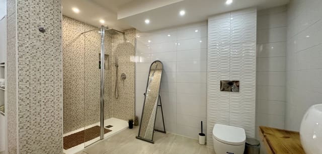 3 bedroom Villa for sale in La Florida, Orihuela with pool - € 340,000 (Ref: 9450951)